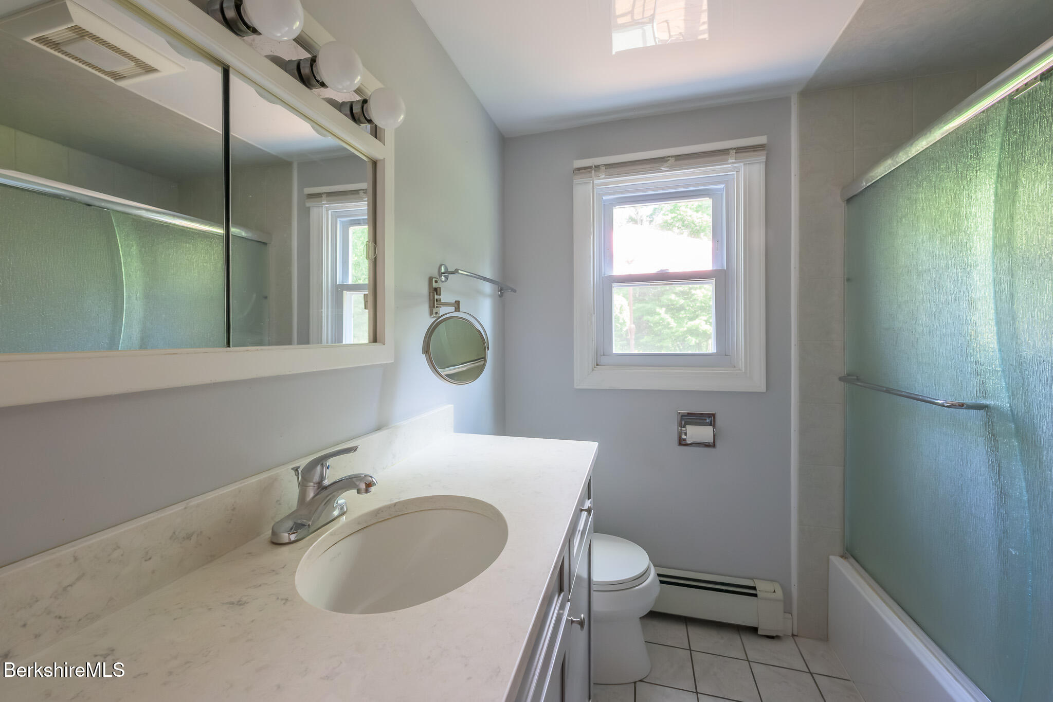 24 Brunell Ave
