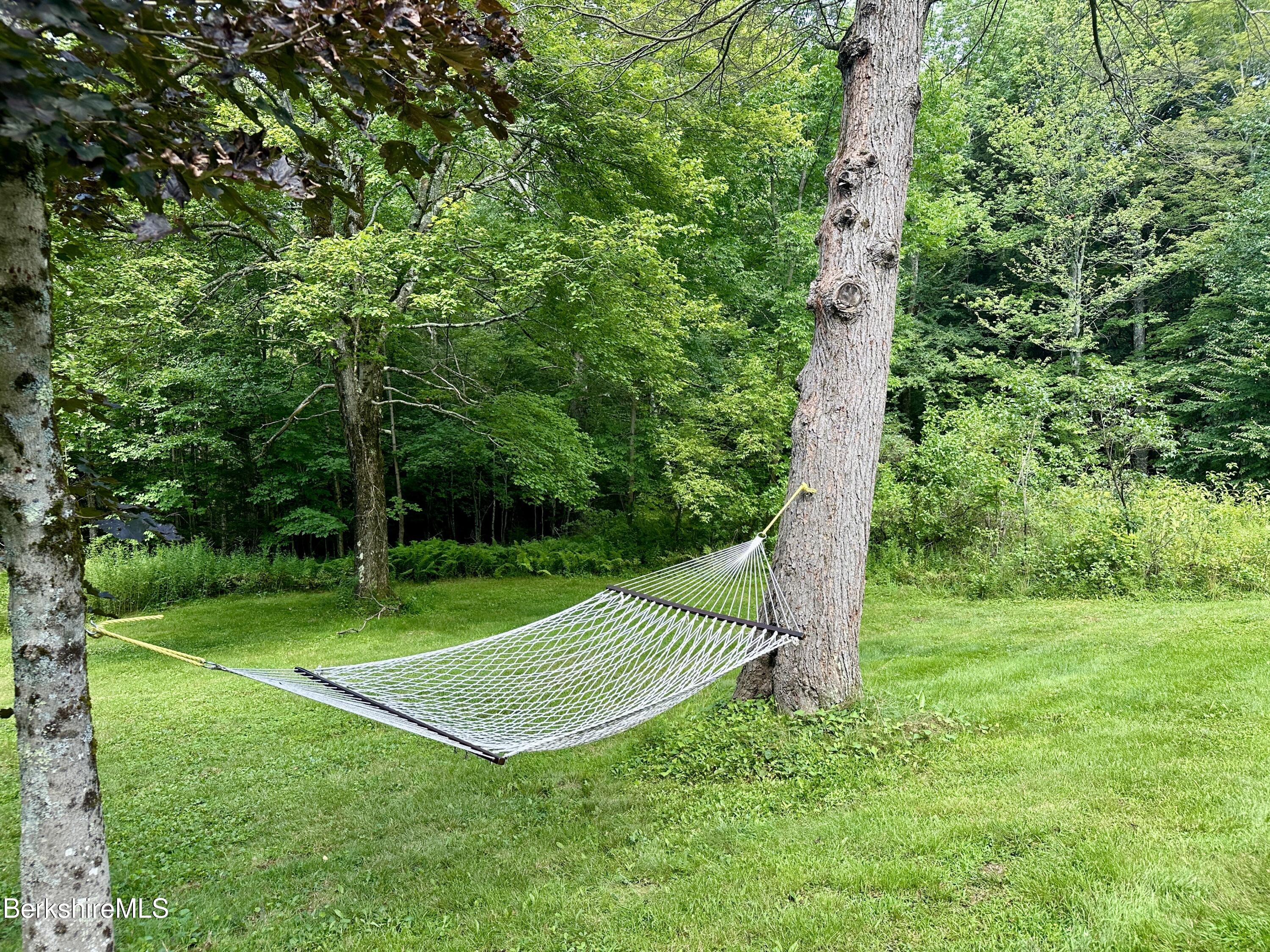 809 Leonhardt Rd