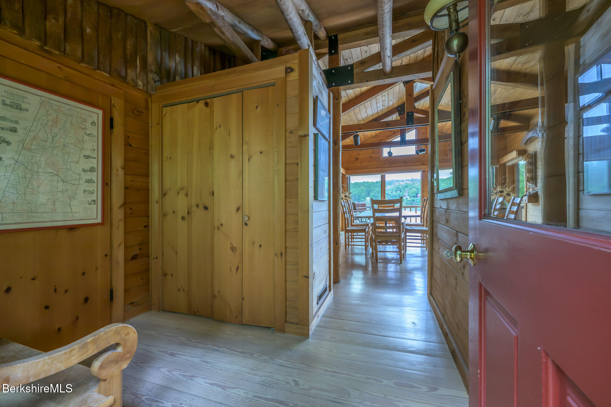 36 Lakeside Rd