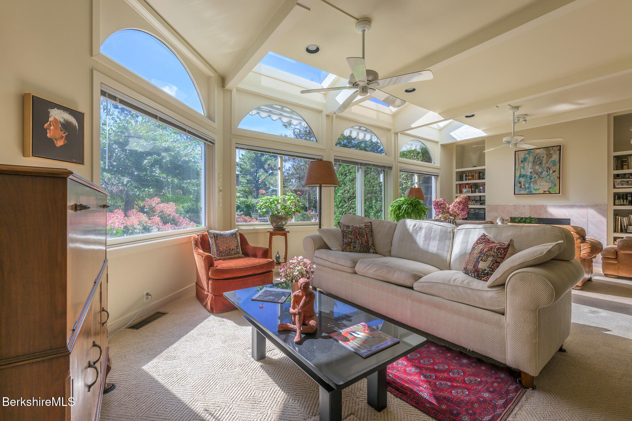 19 Hawthorne Rd 1C