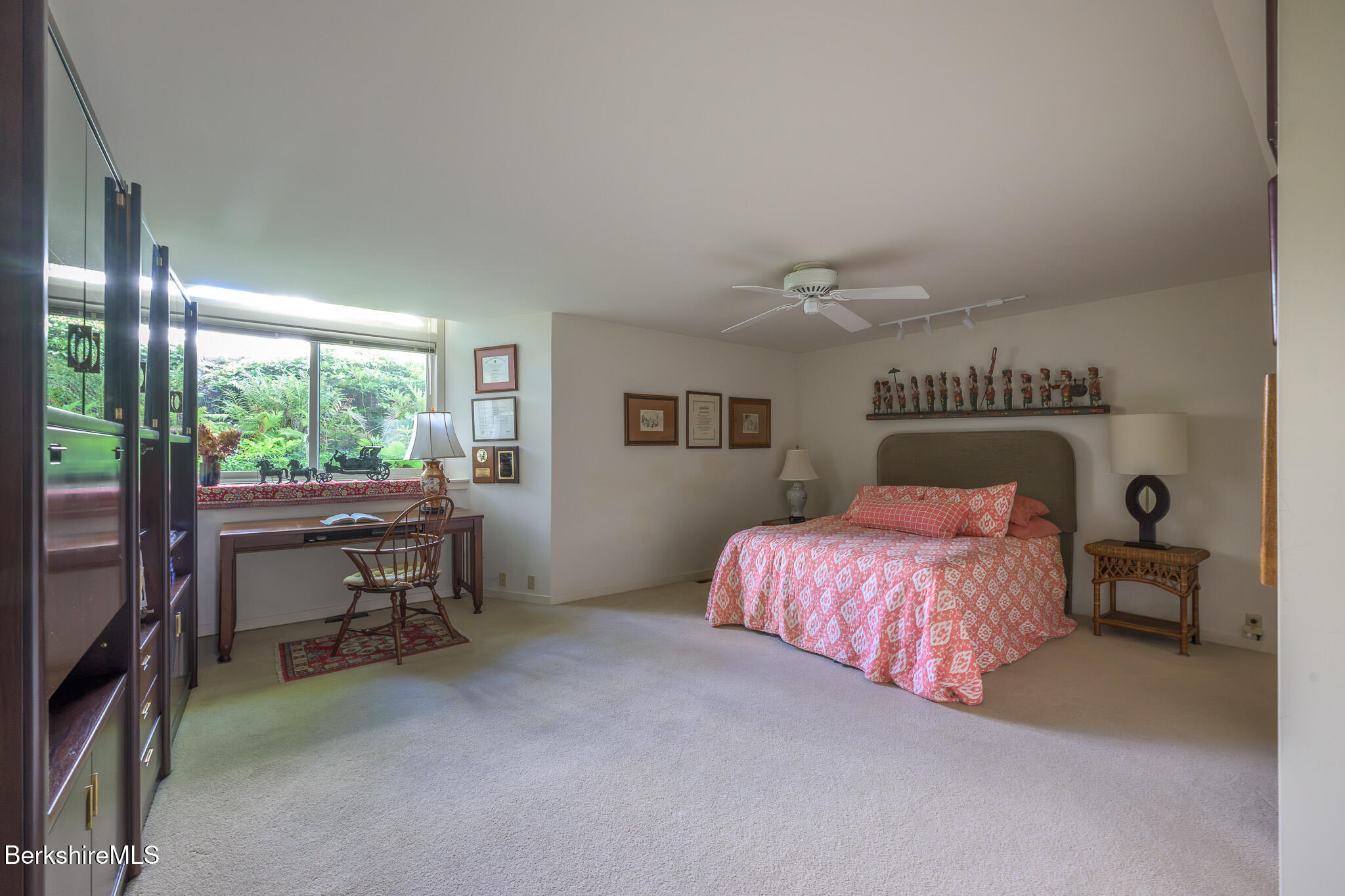 19 Hawthorne Rd 1C