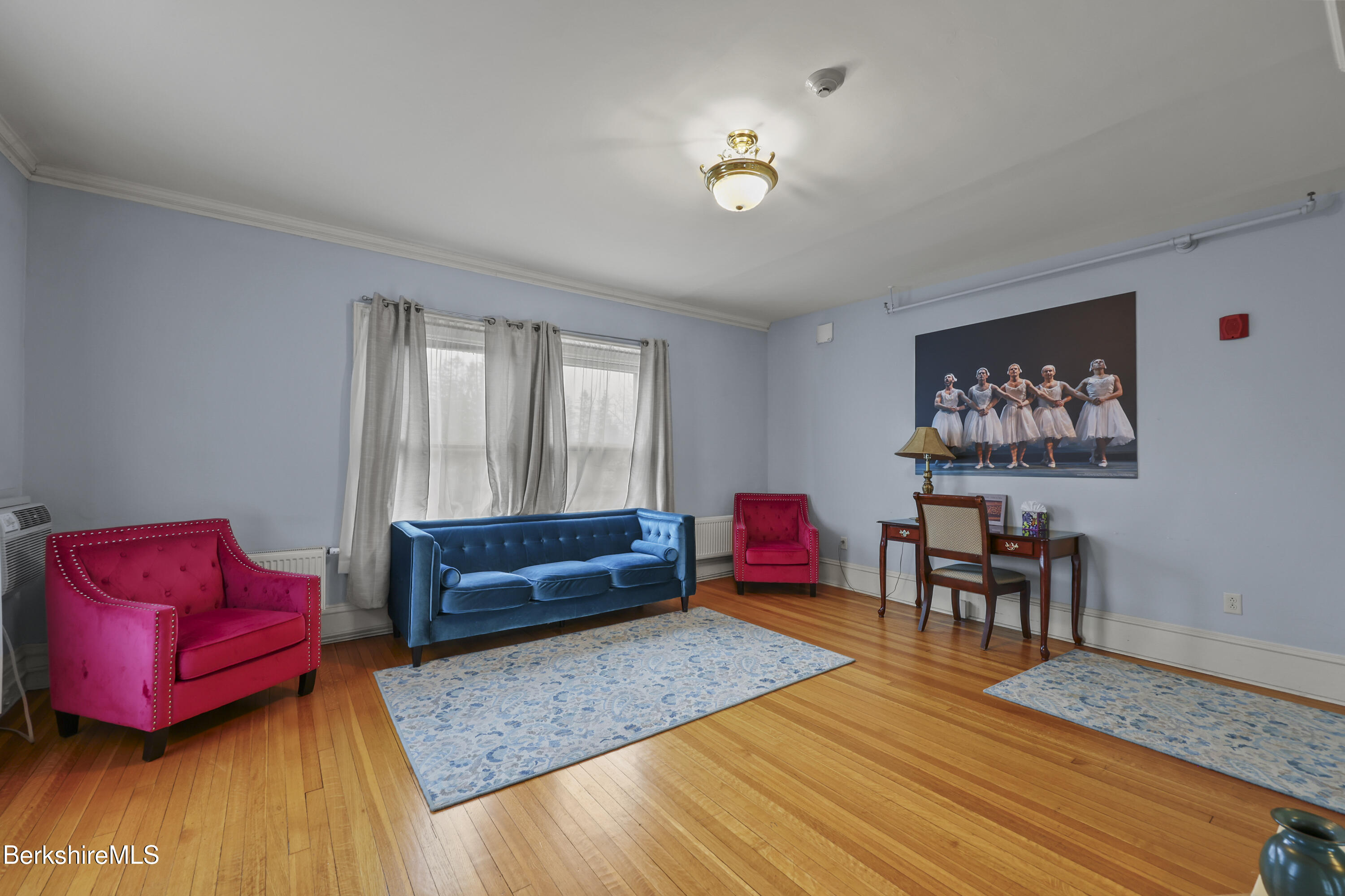74 Wendell Ave