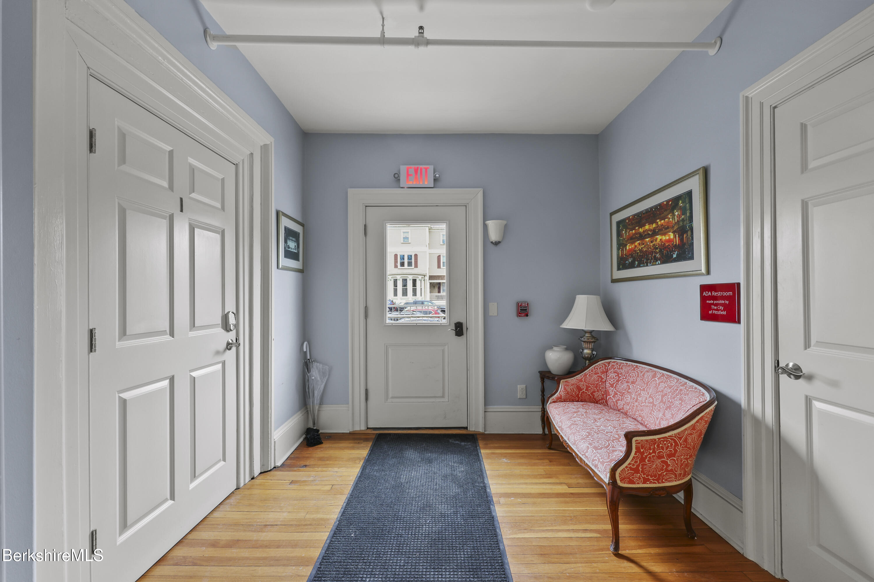 74 Wendell Ave