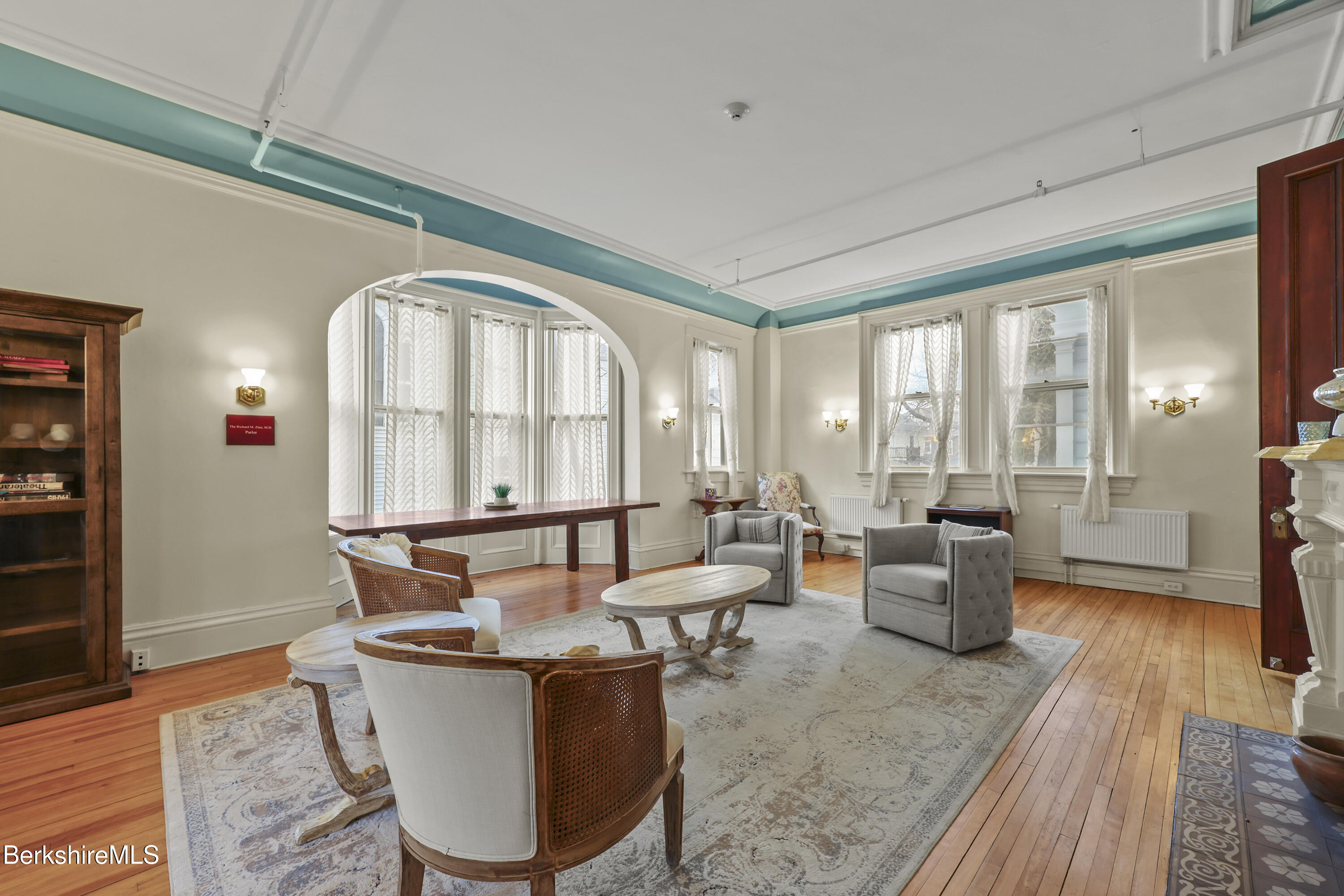 74 Wendell Ave