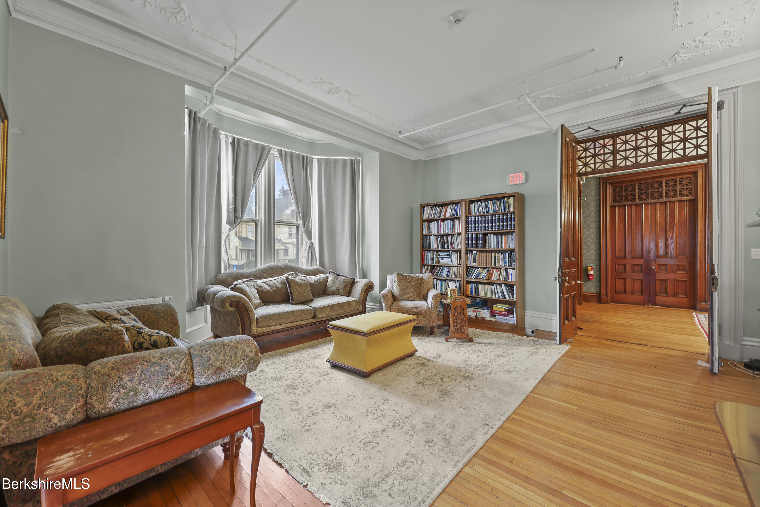 74 Wendell Ave