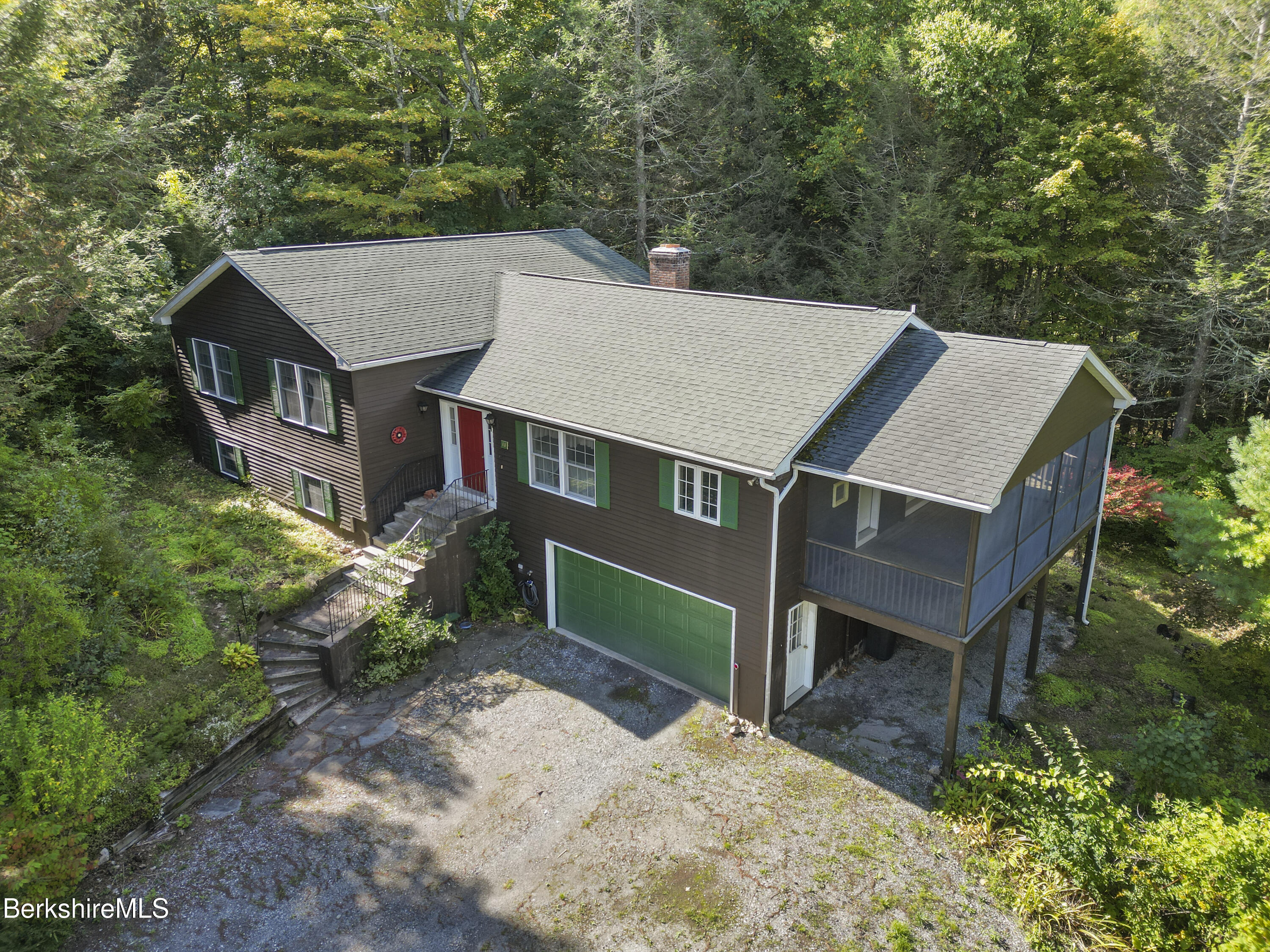 18 Butternut Dr