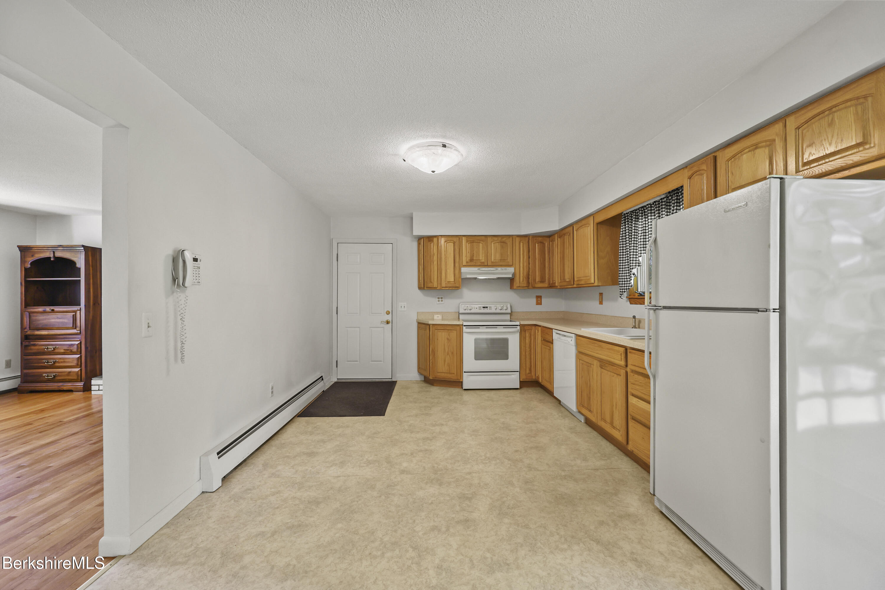 341 Cheshire Rd