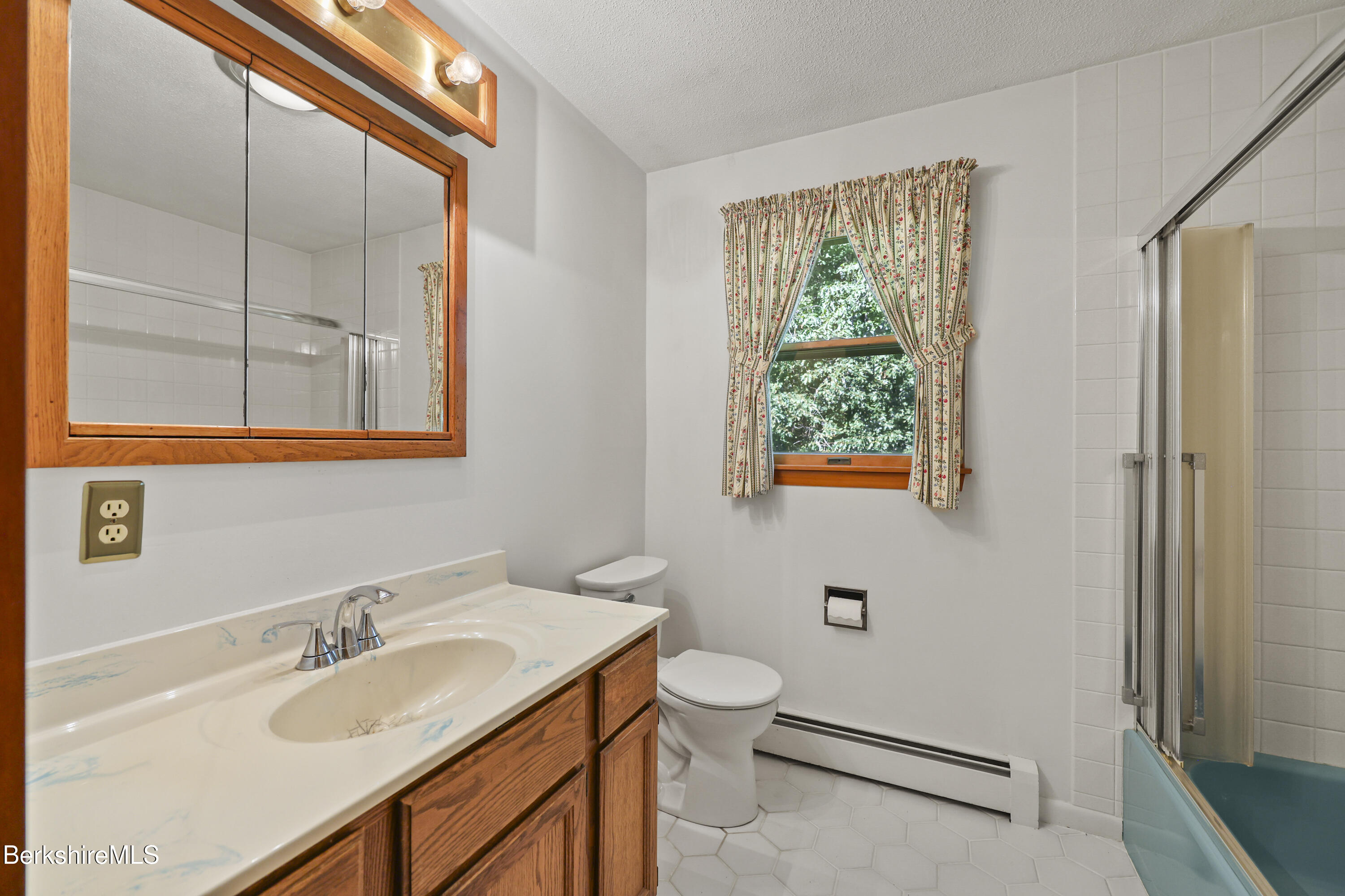 341 Cheshire Rd