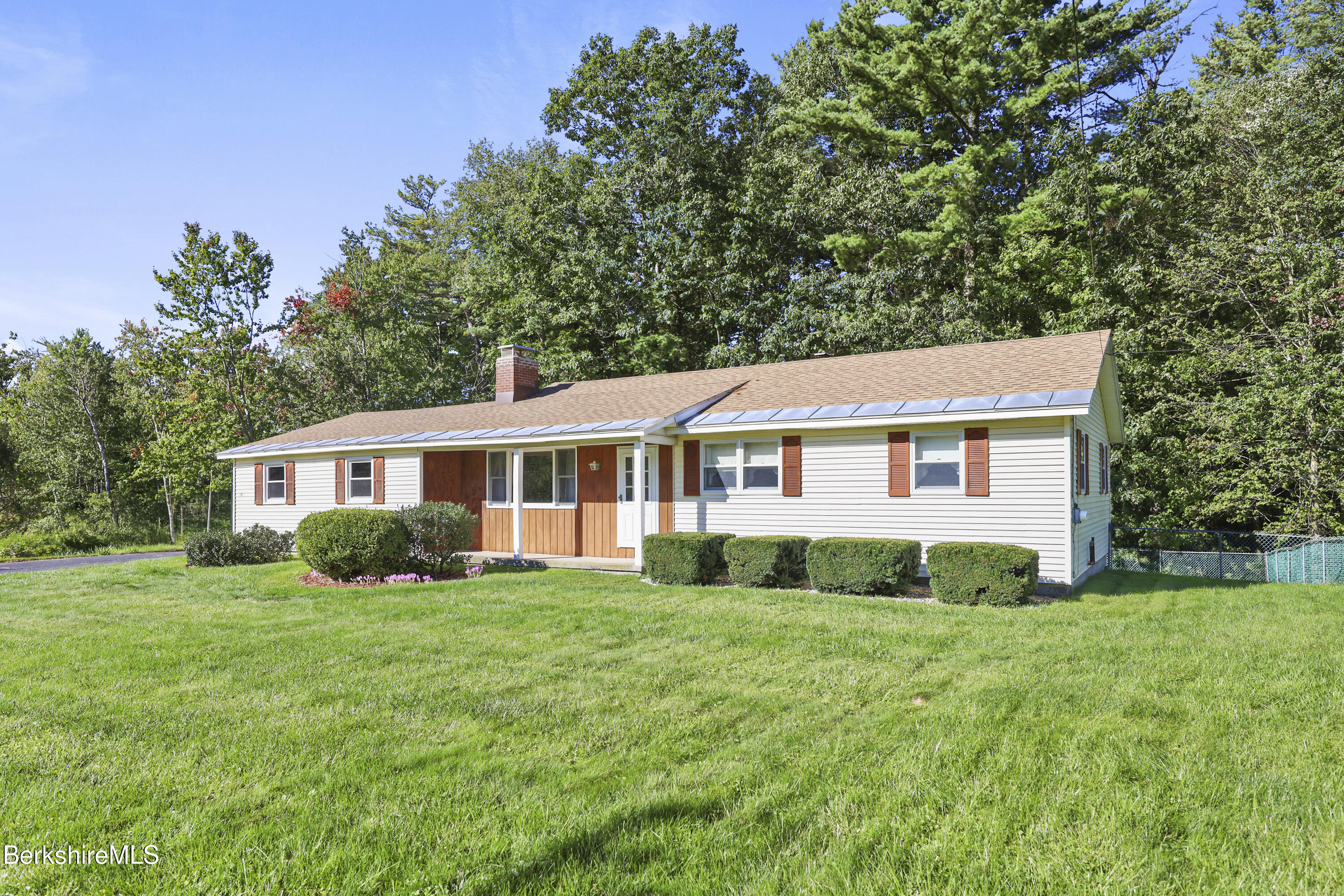 341 Cheshire Rd
