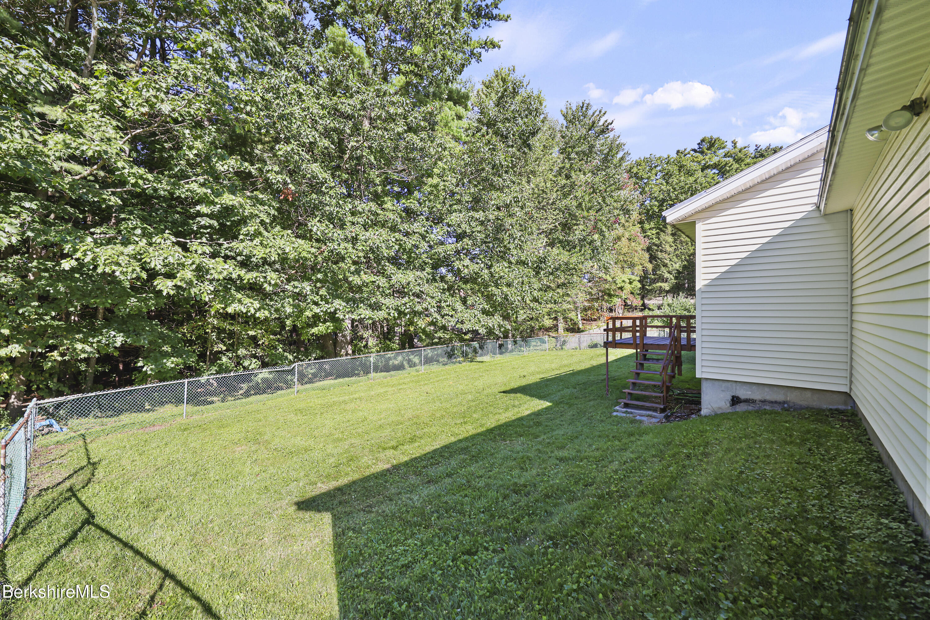 341 Cheshire Rd