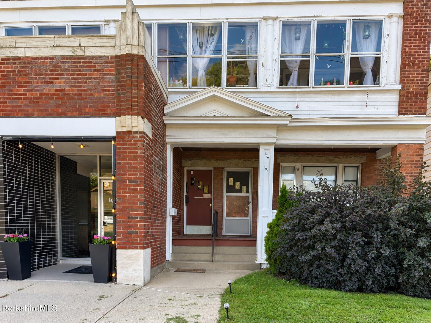 172 Elm St