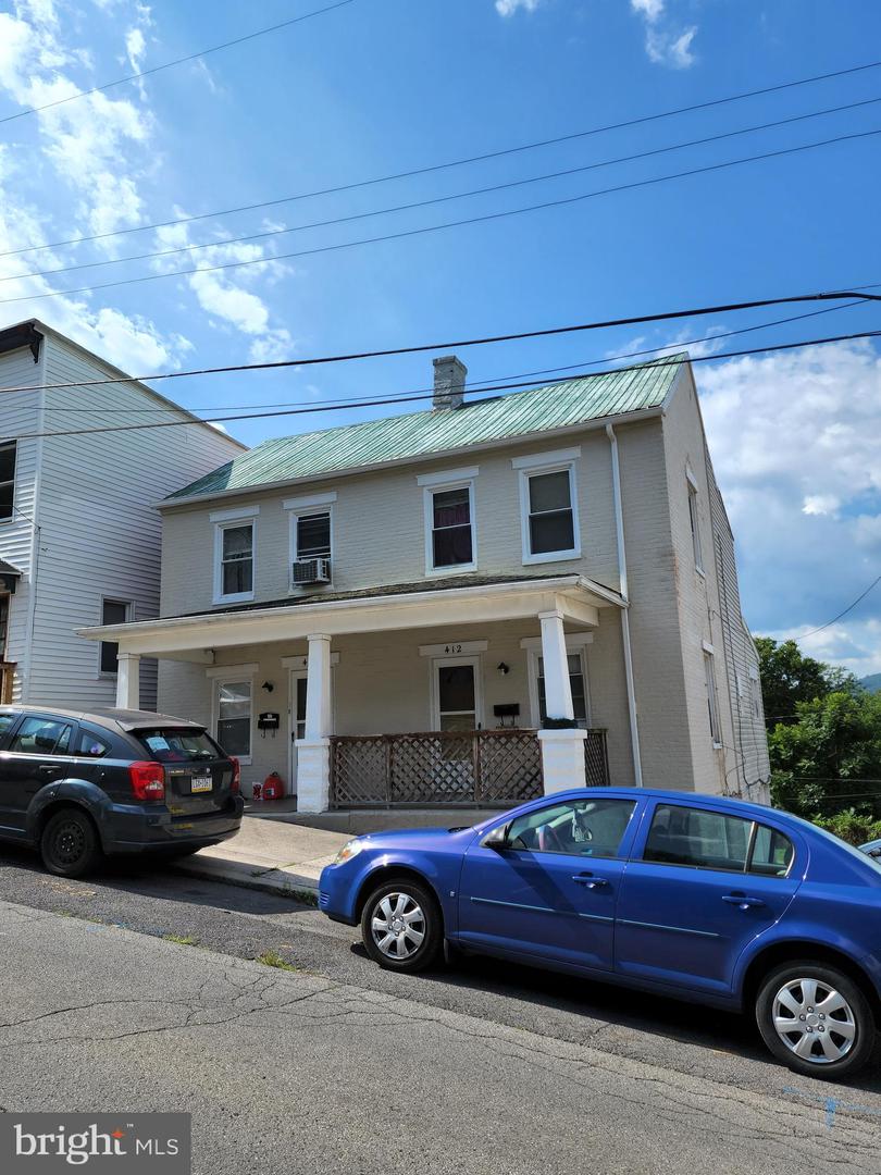 410 Walnut St
