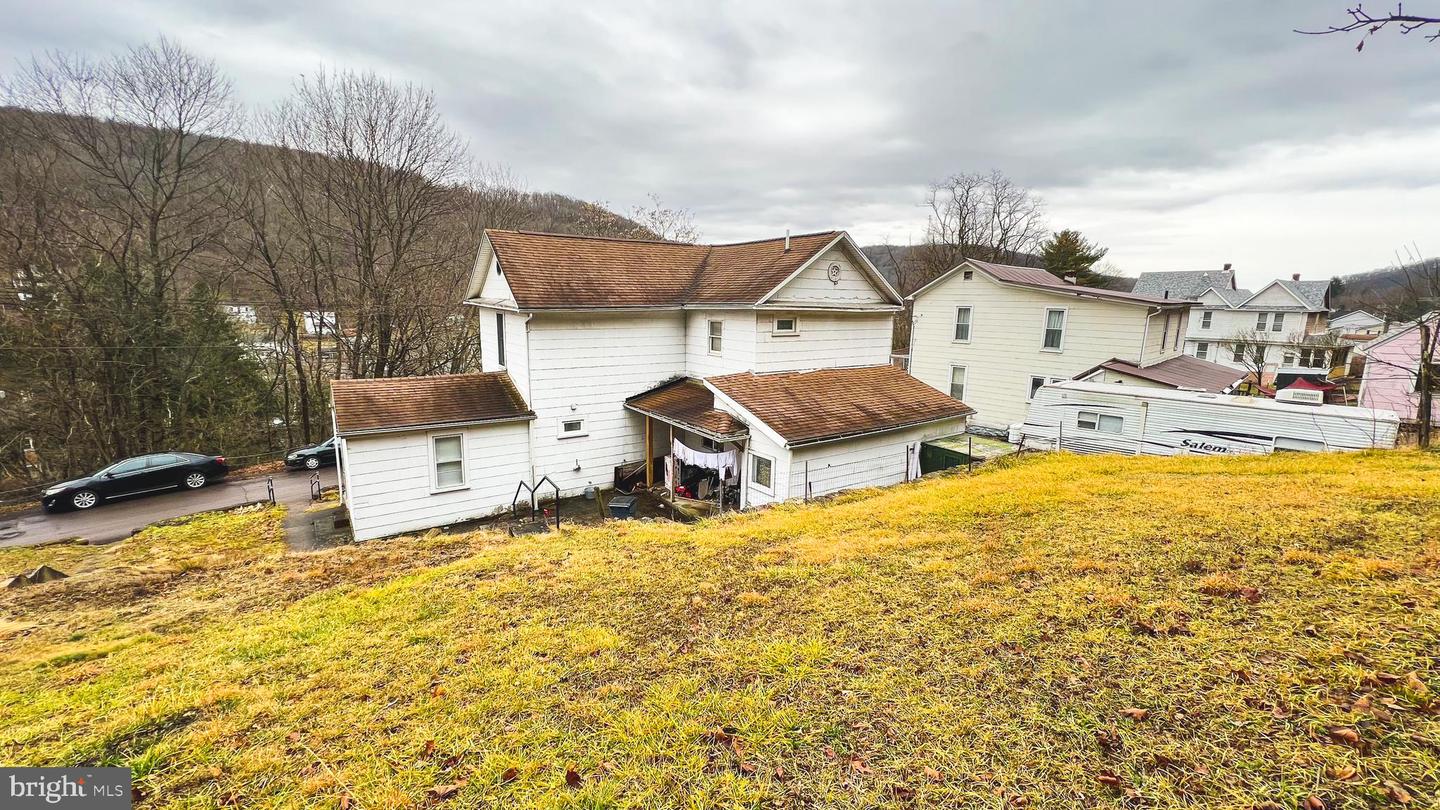 35 Furnace St