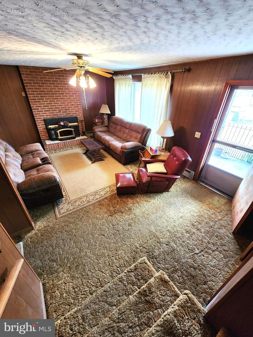 12138 Cash Valley Rd NW