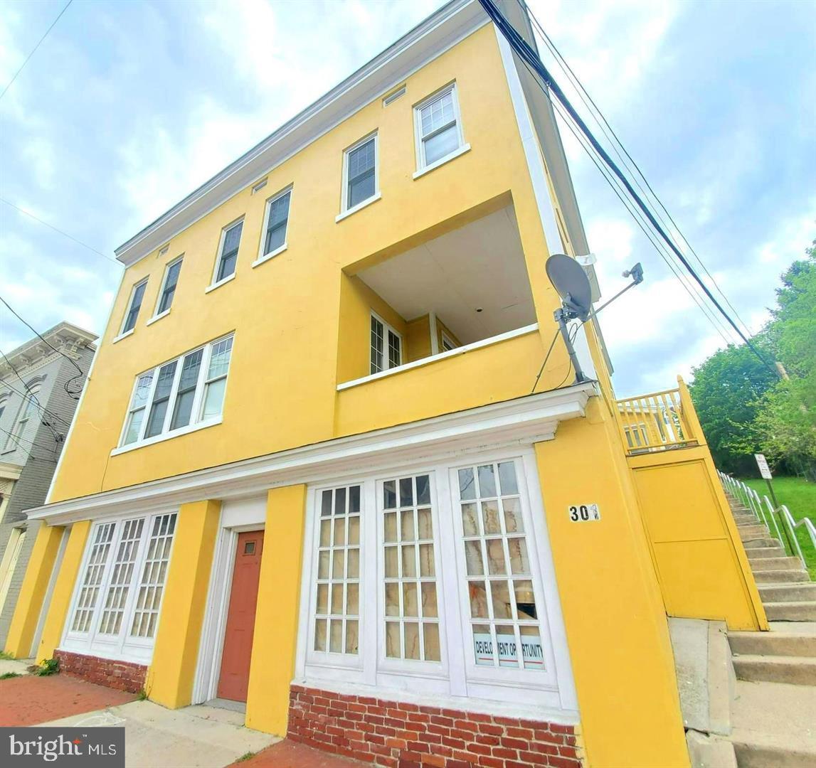 301 Baltimore Ave