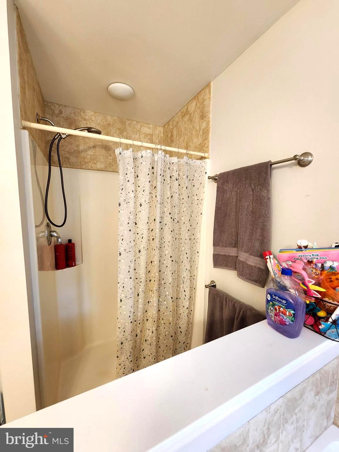 13816 Oleander Dr SW