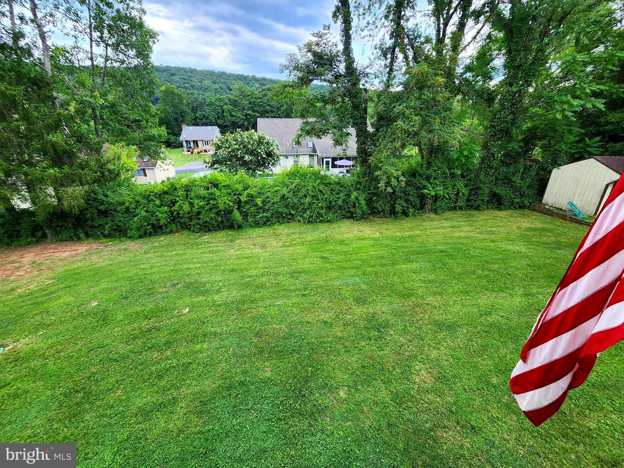 13816 Oleander Dr SW