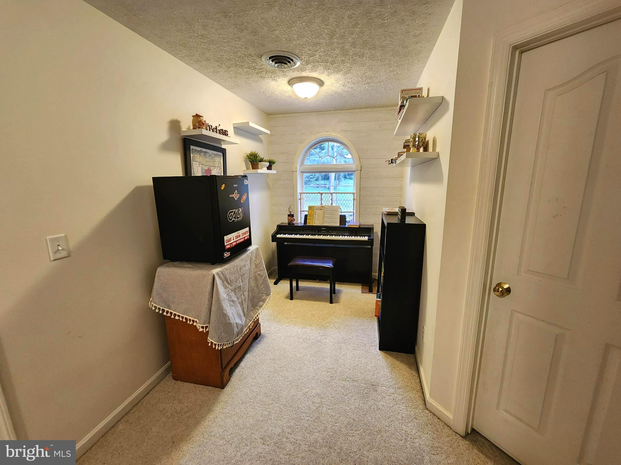 13816 Oleander Dr SW