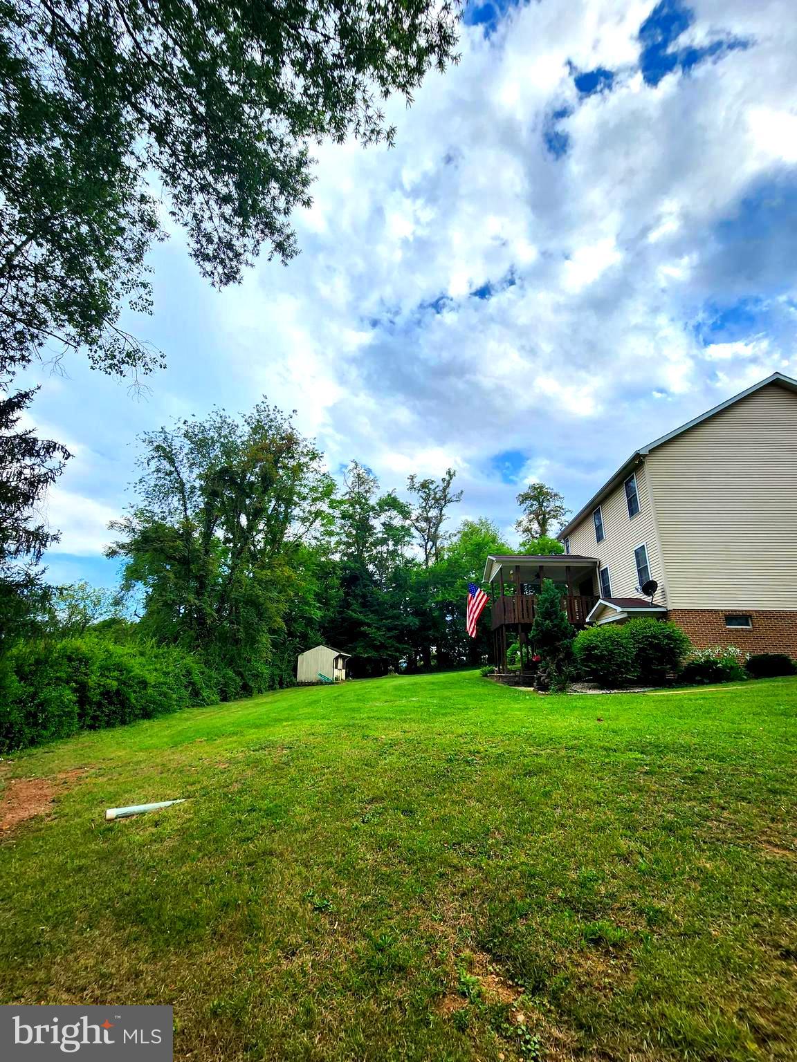 13816 Oleander Dr SW