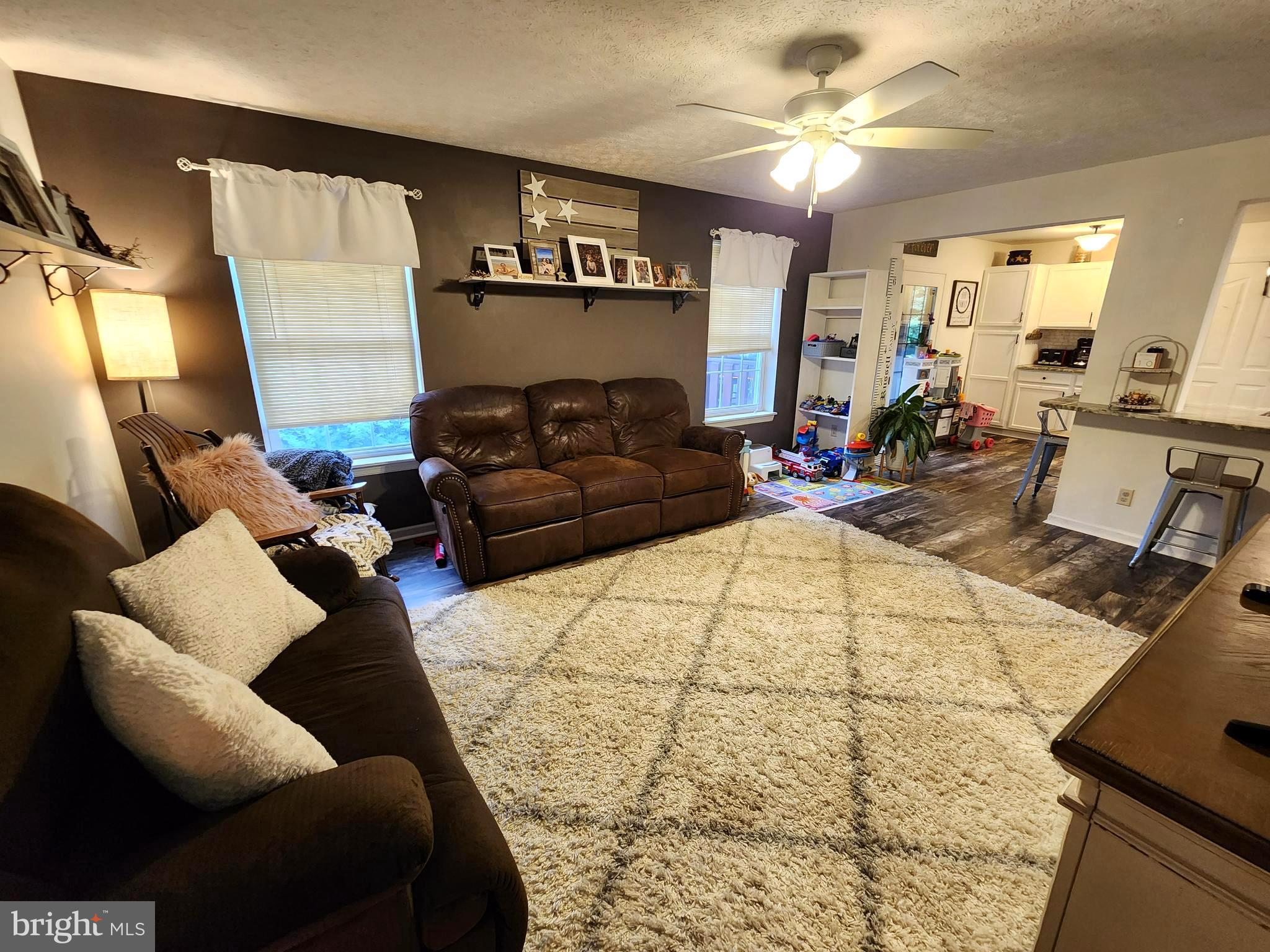 13816 Oleander Dr SW