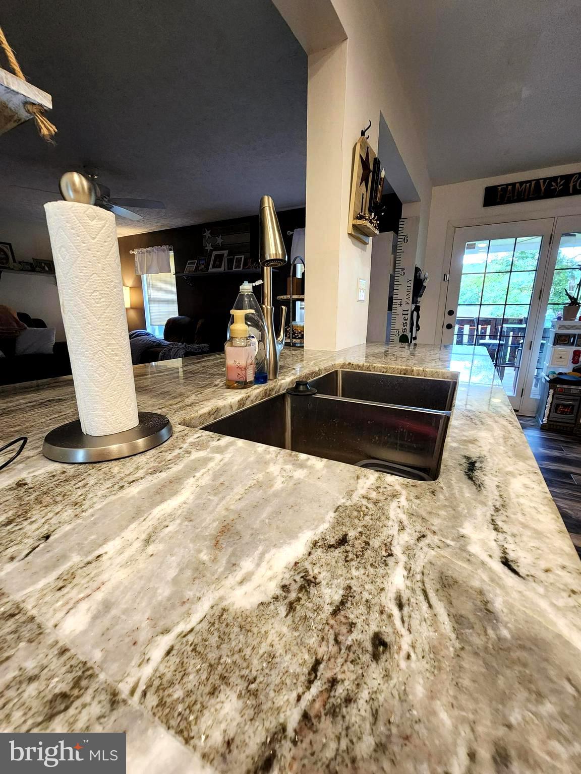 13816 Oleander Dr SW