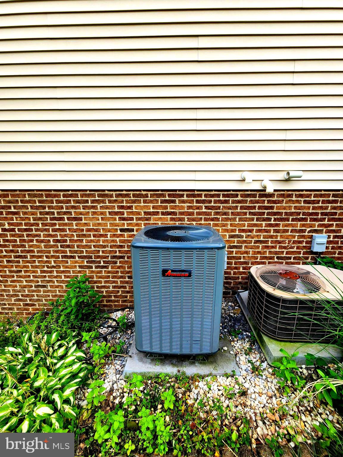 13816 Oleander Dr SW