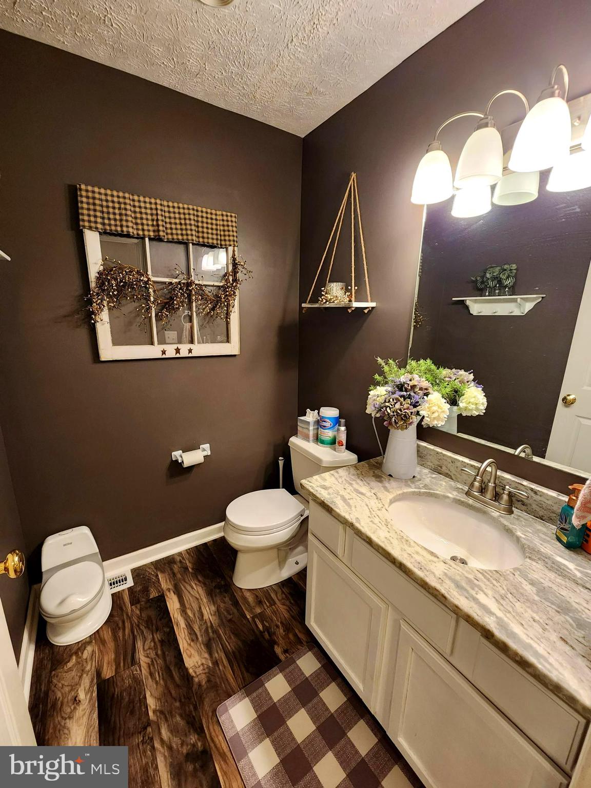 13816 Oleander Dr SW