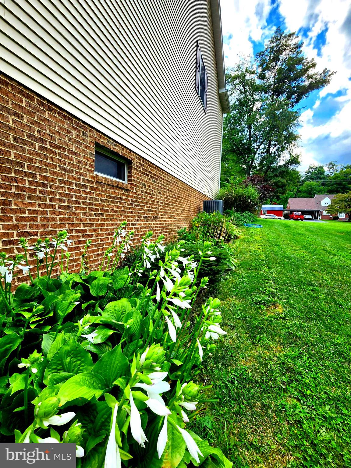 13816 Oleander Dr SW