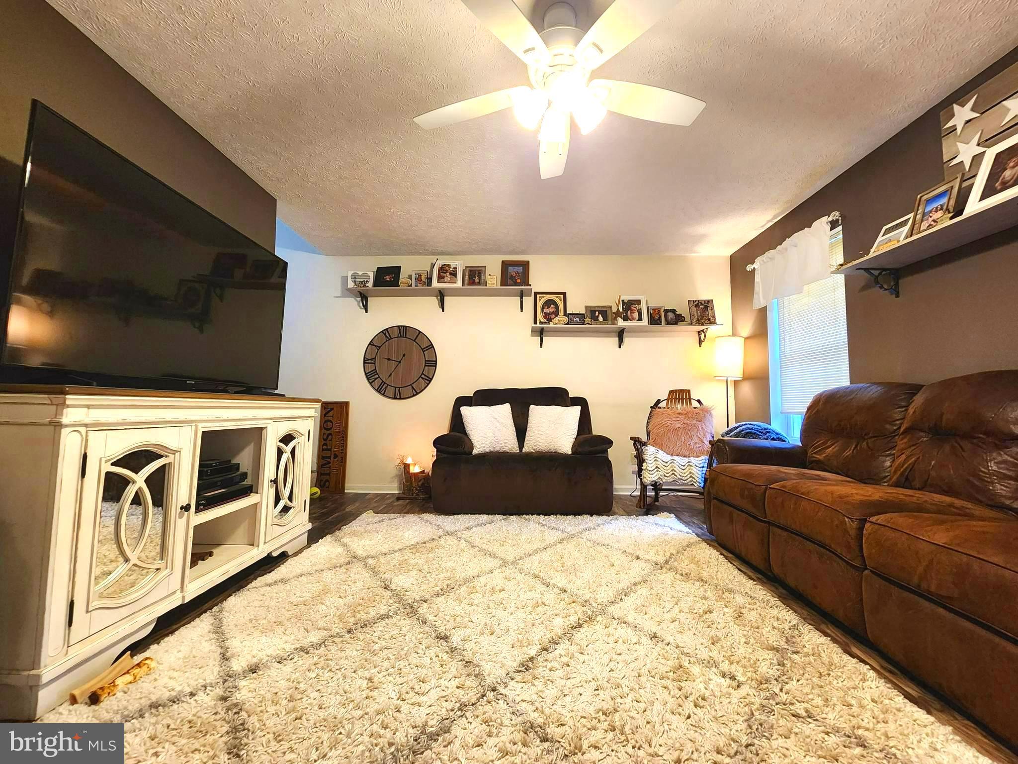 13816 Oleander Dr SW