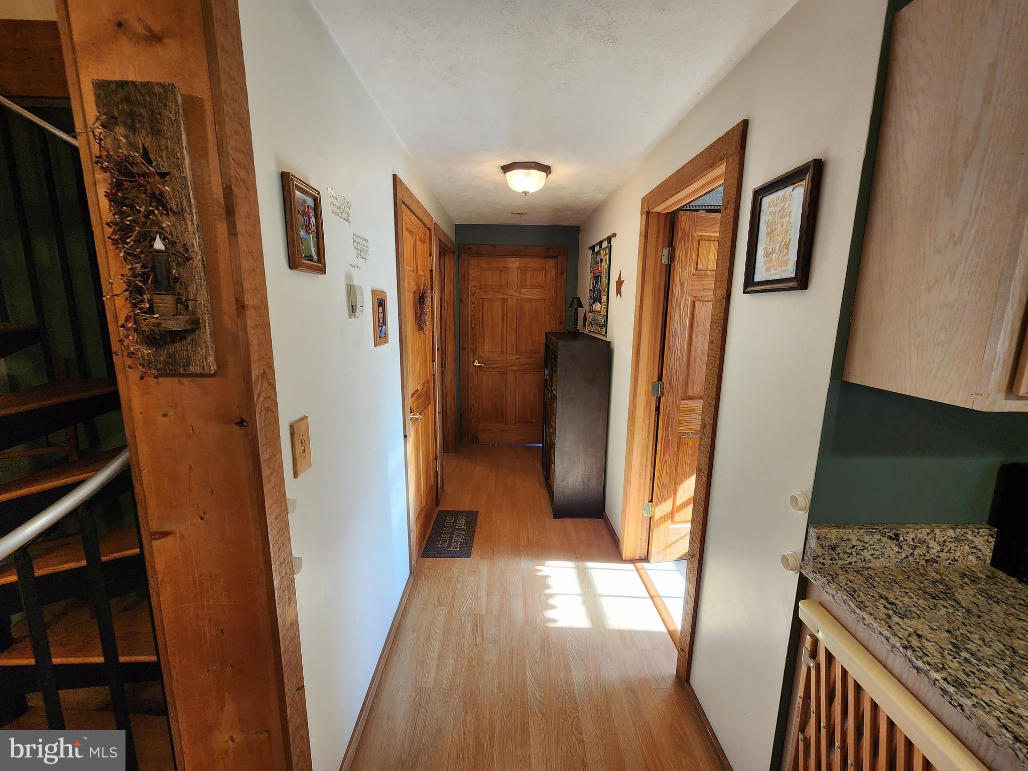 21800 Rocky Acres Ln NE