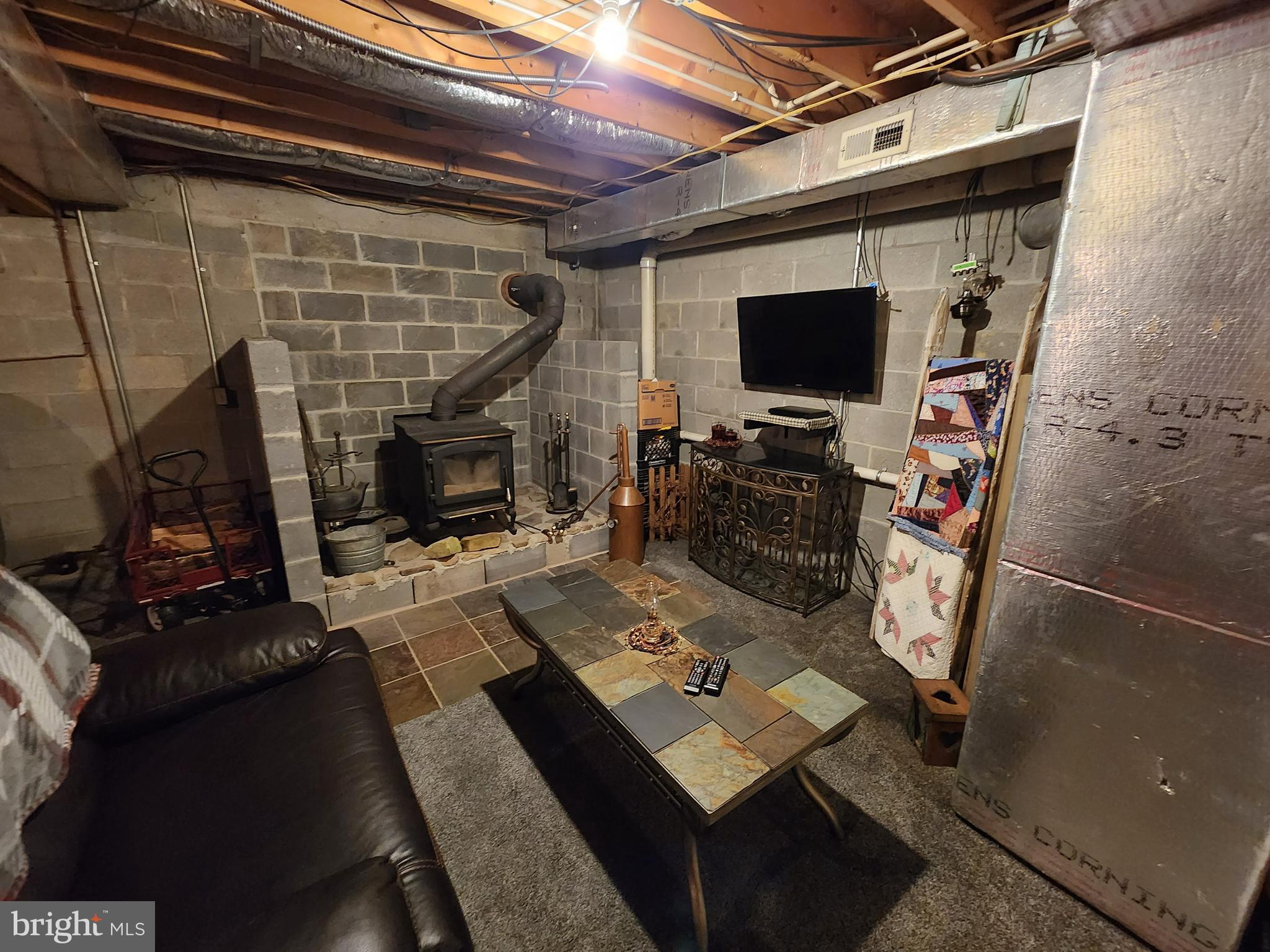 21800 Rocky Acres Ln NE