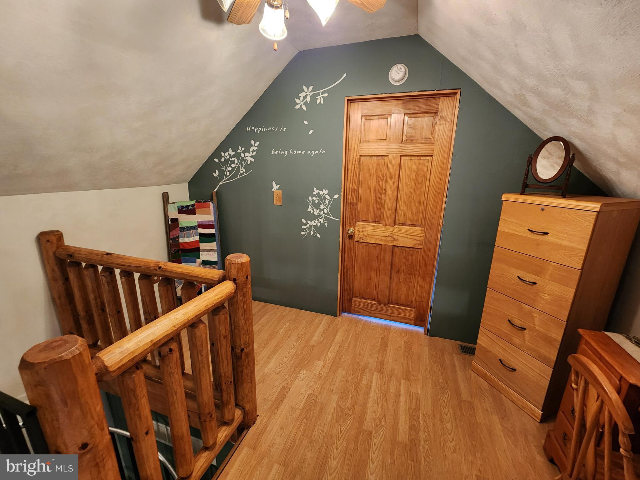 21800 Rocky Acres Ln NE