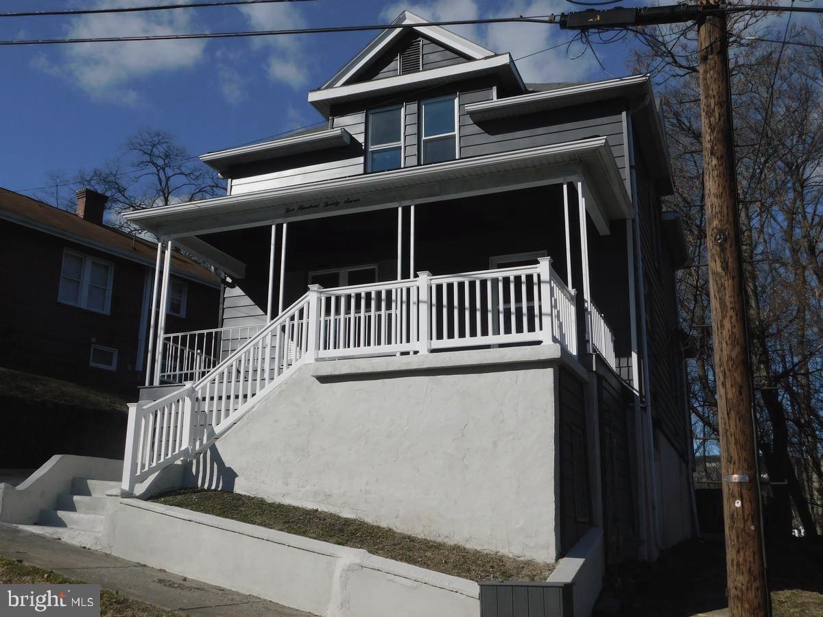 527 Rose Hill Ave