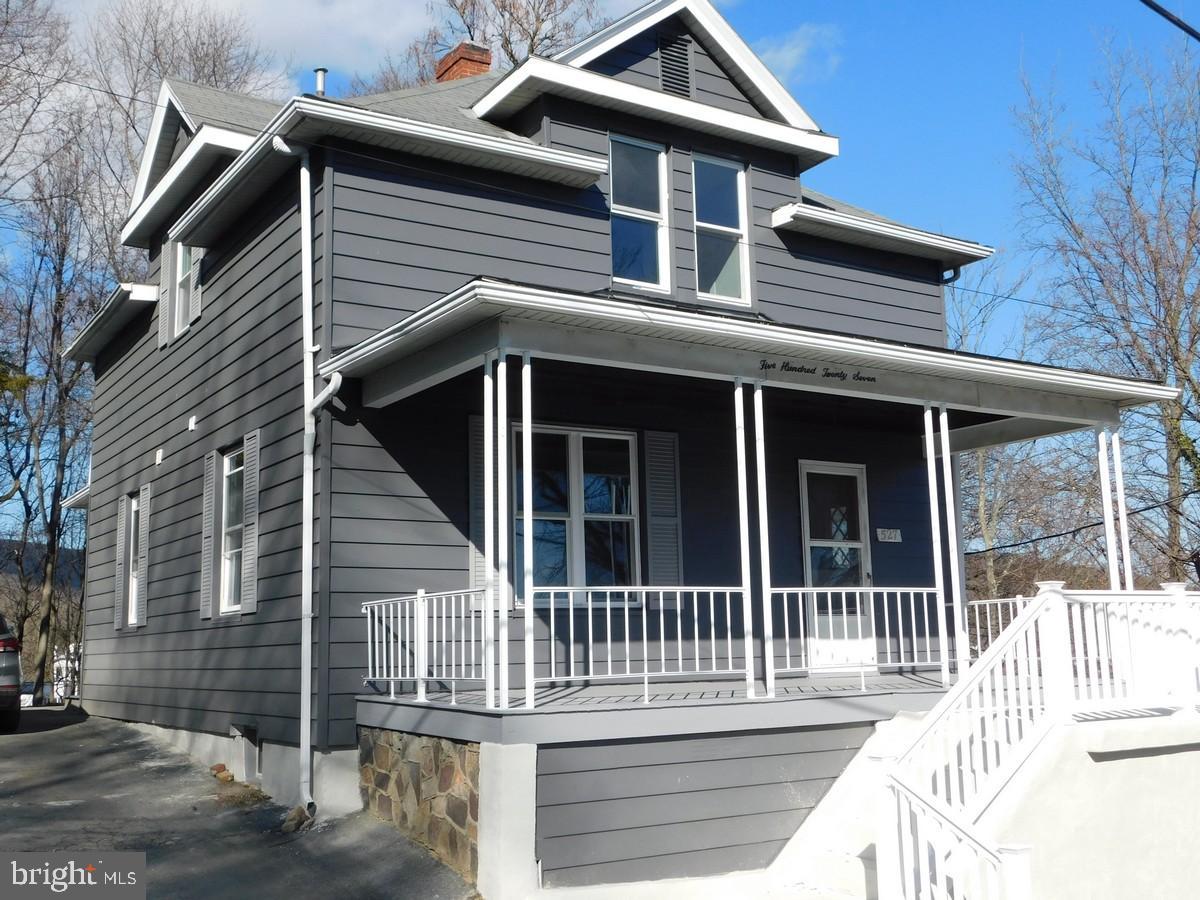 527 Rose Hill Ave