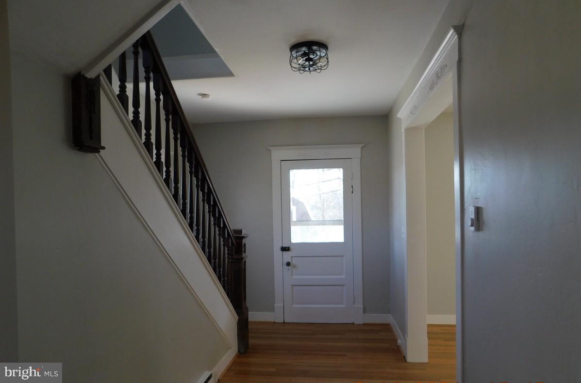 527 Rose Hill Ave