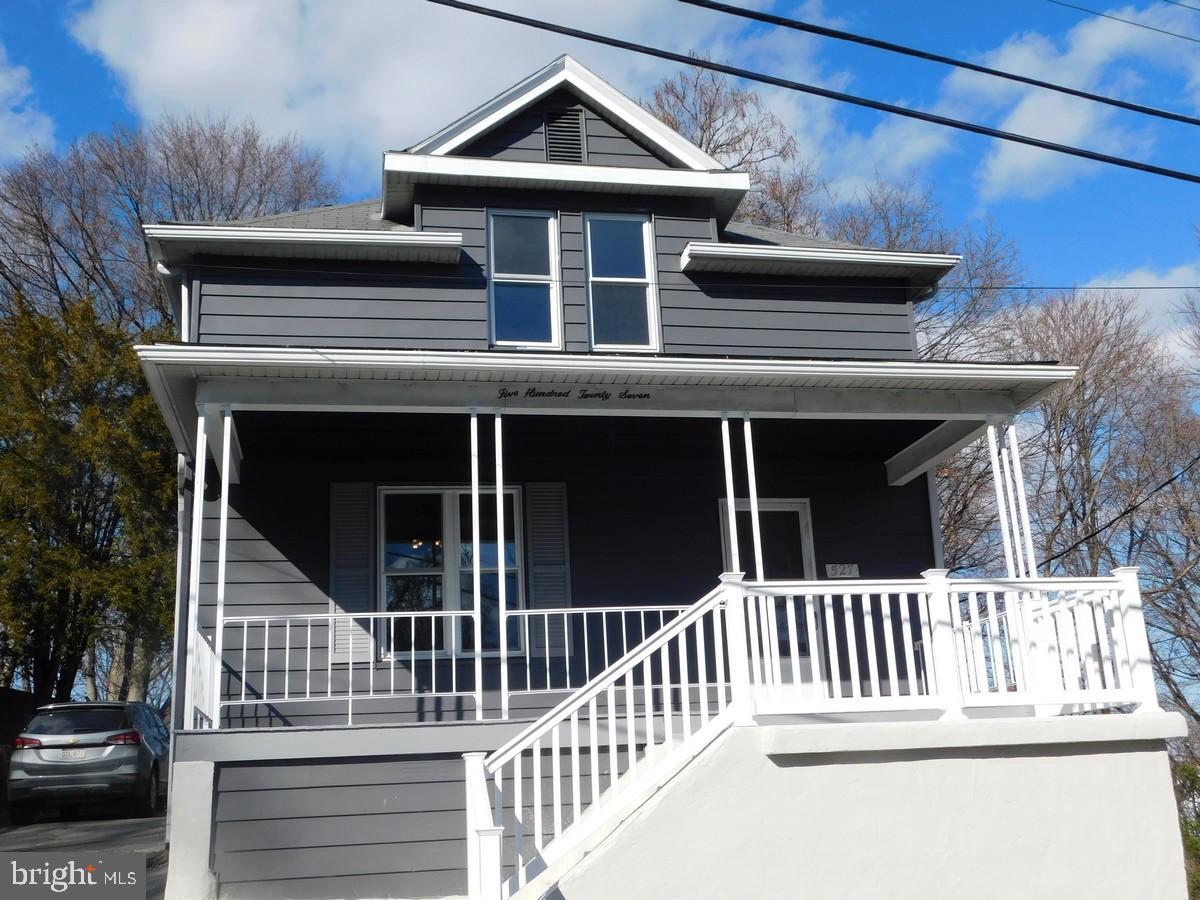 527 Rose Hill Ave