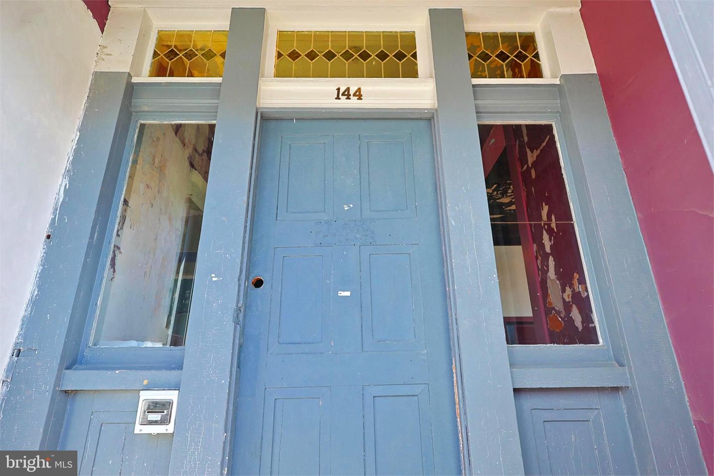 144 Main St