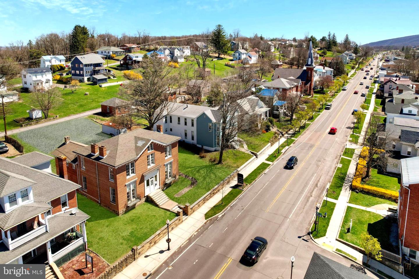 144 Main St