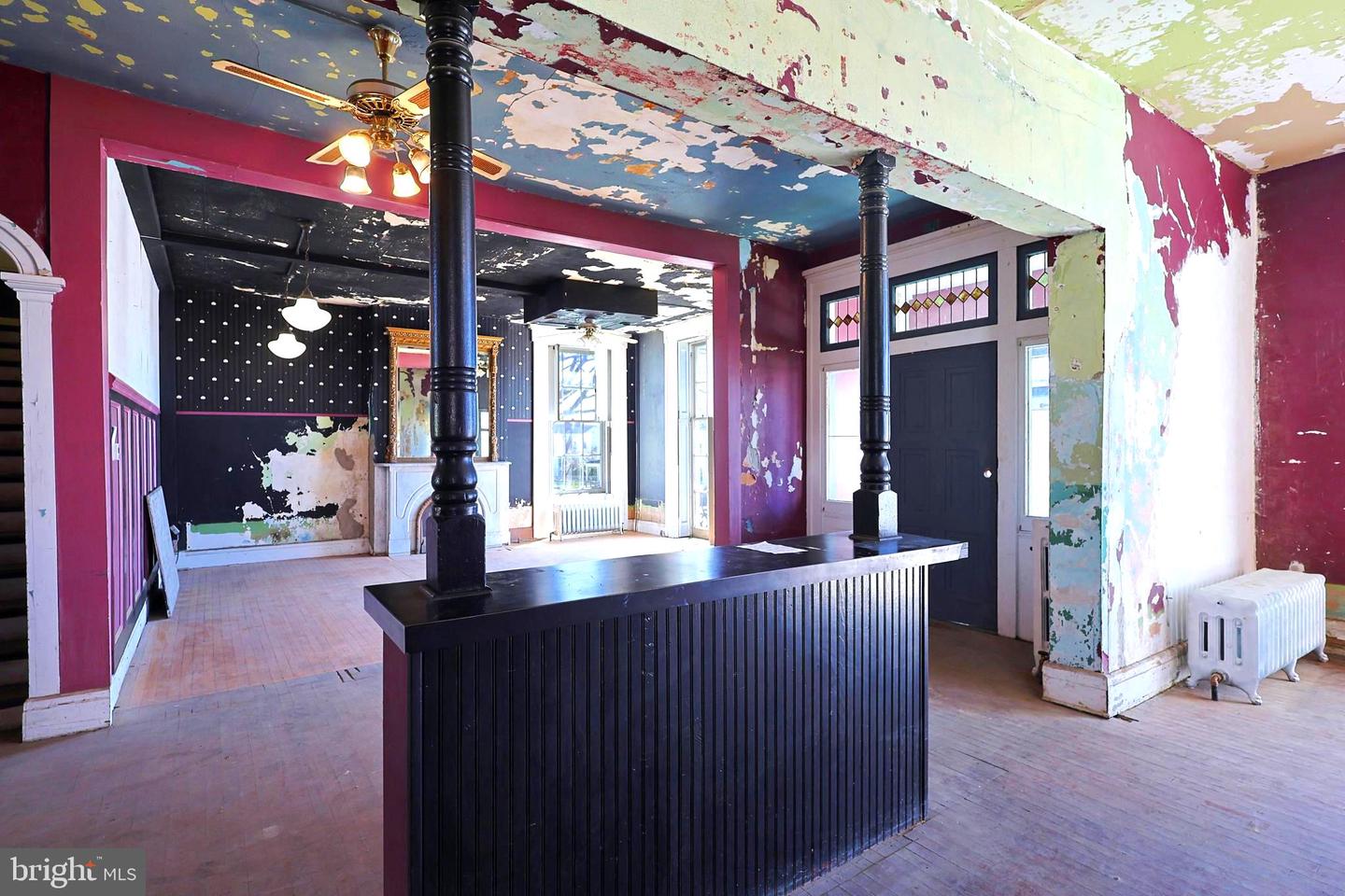 144 Main St