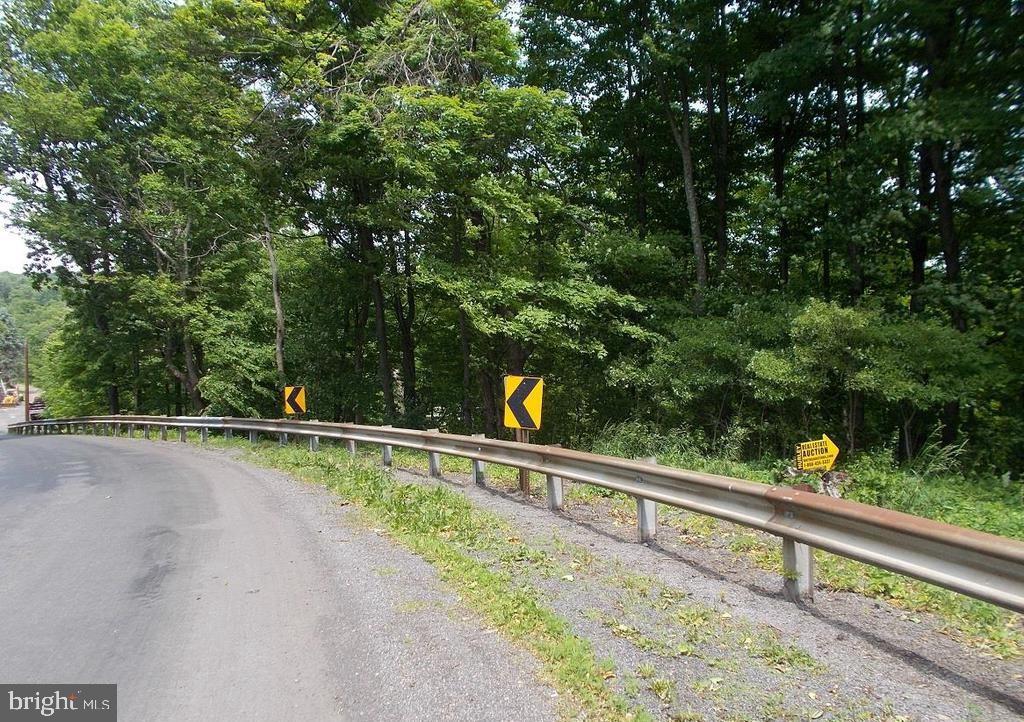 Legislative Rd