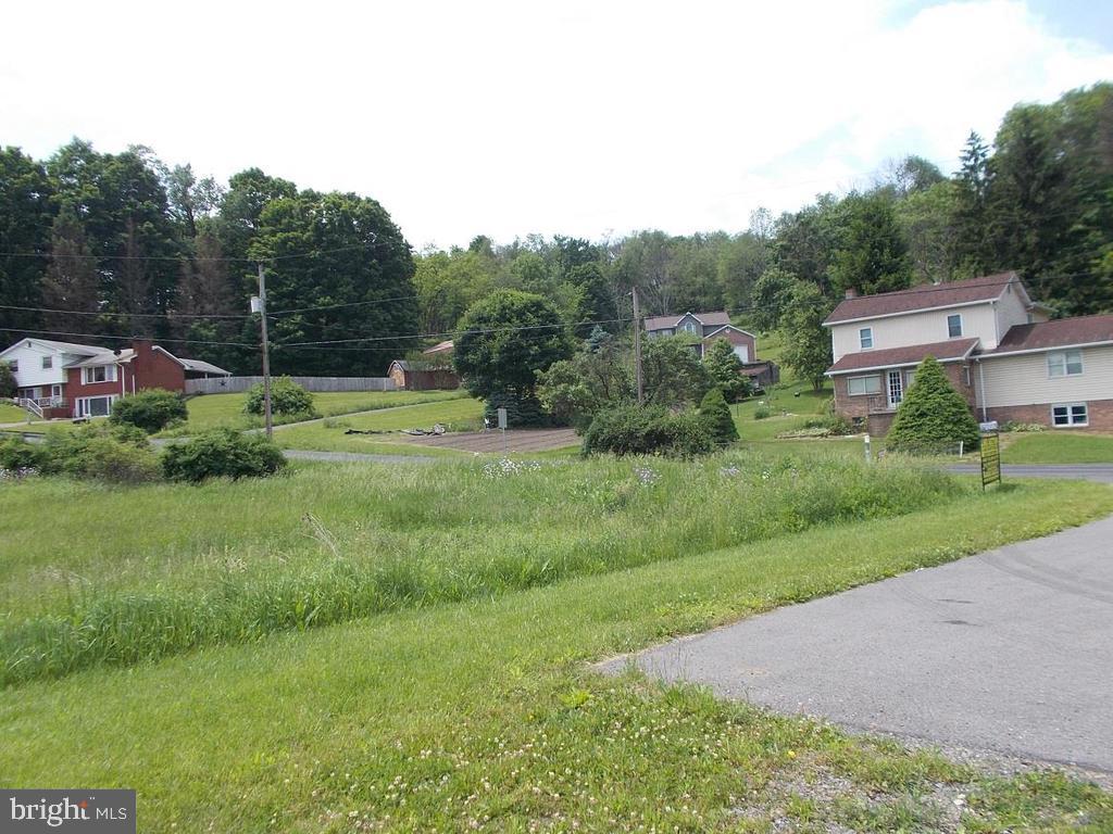 Legislative Rd