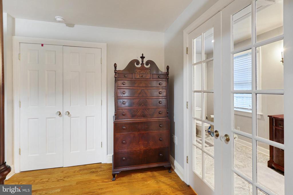 845 Camden Ave
