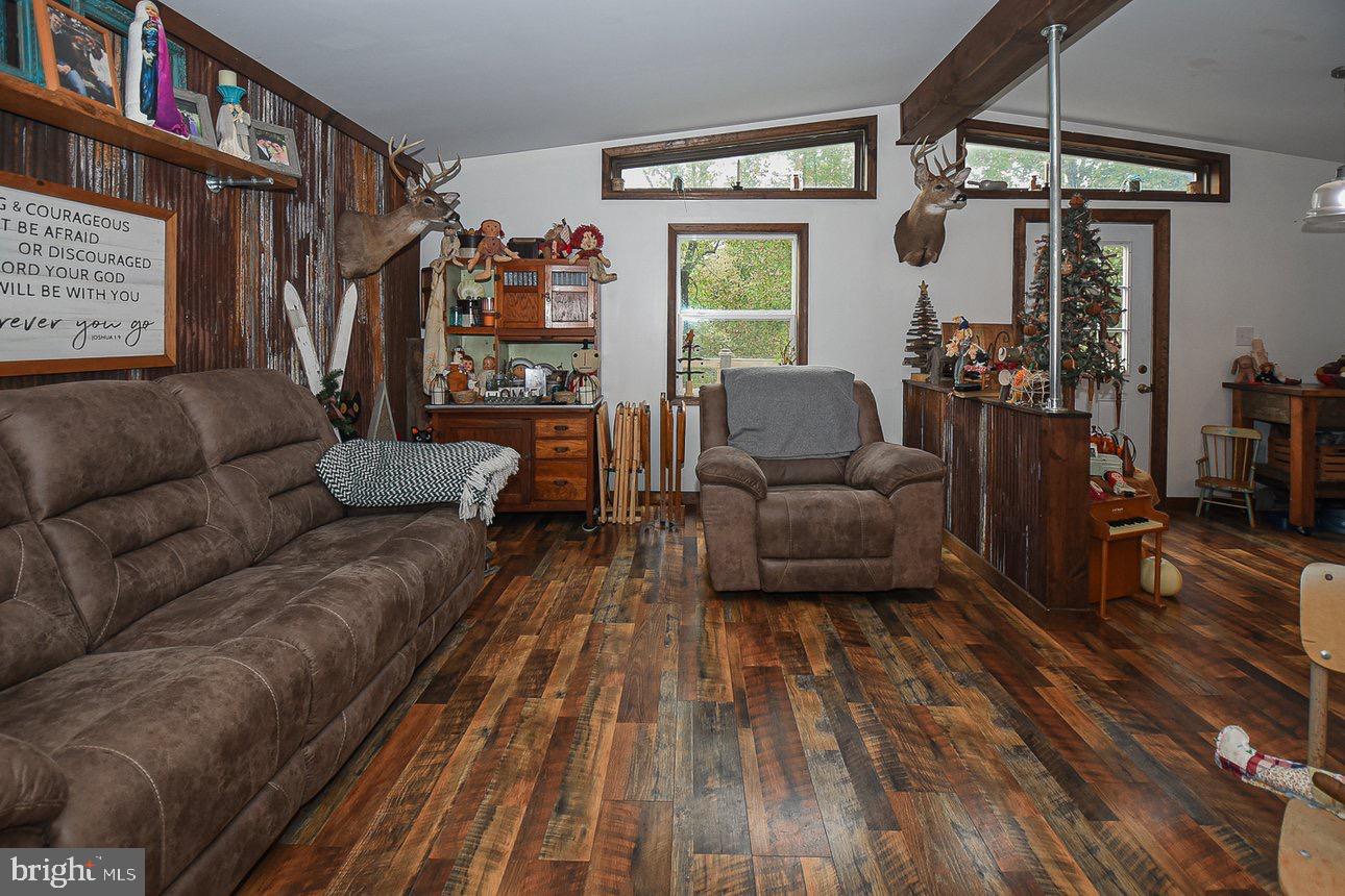 14244 Kings Grove Rd