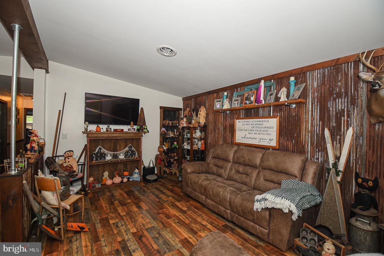 14244 Kings Grove Rd