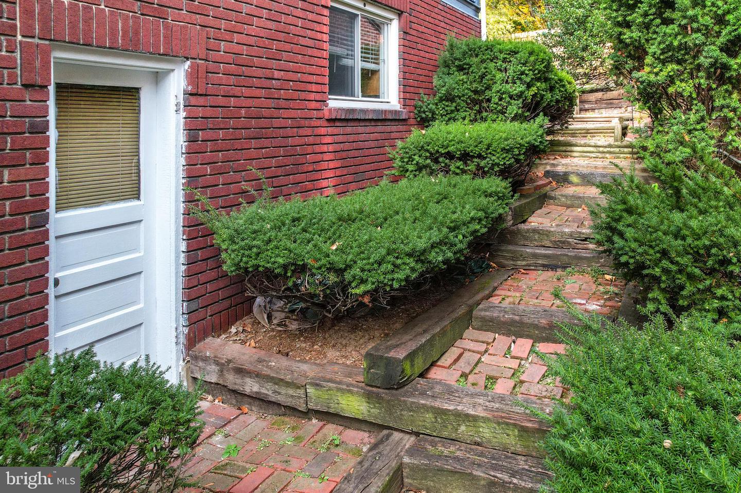 604 Kent Ave