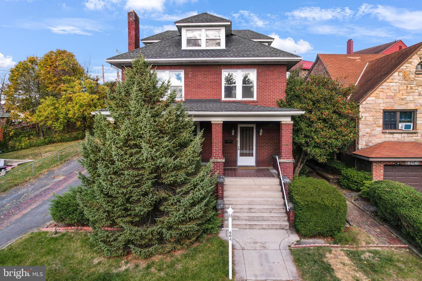 604 Kent Ave