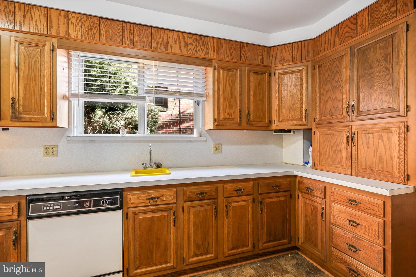 604 Kent Ave