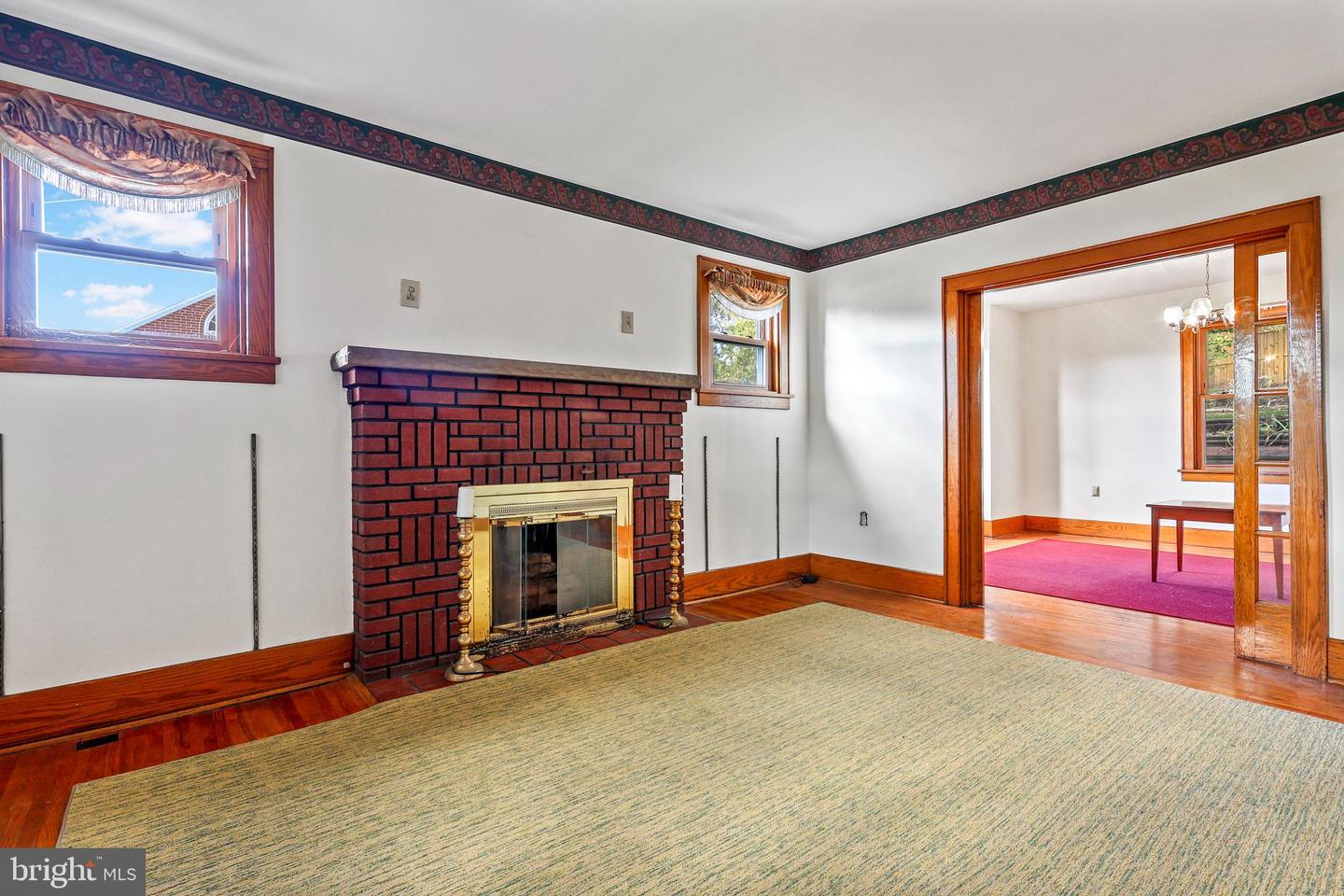 604 Kent Ave