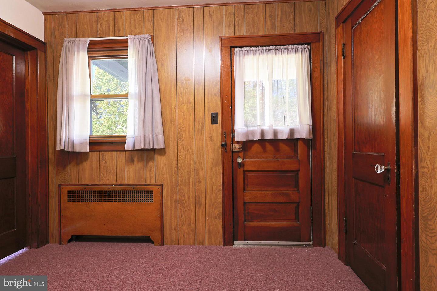 604 Kent Ave