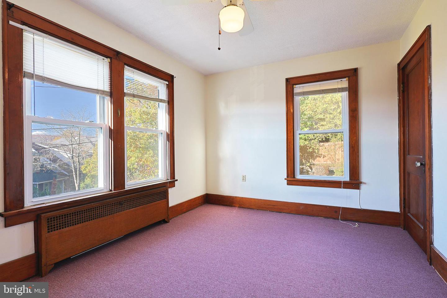 604 Kent Ave